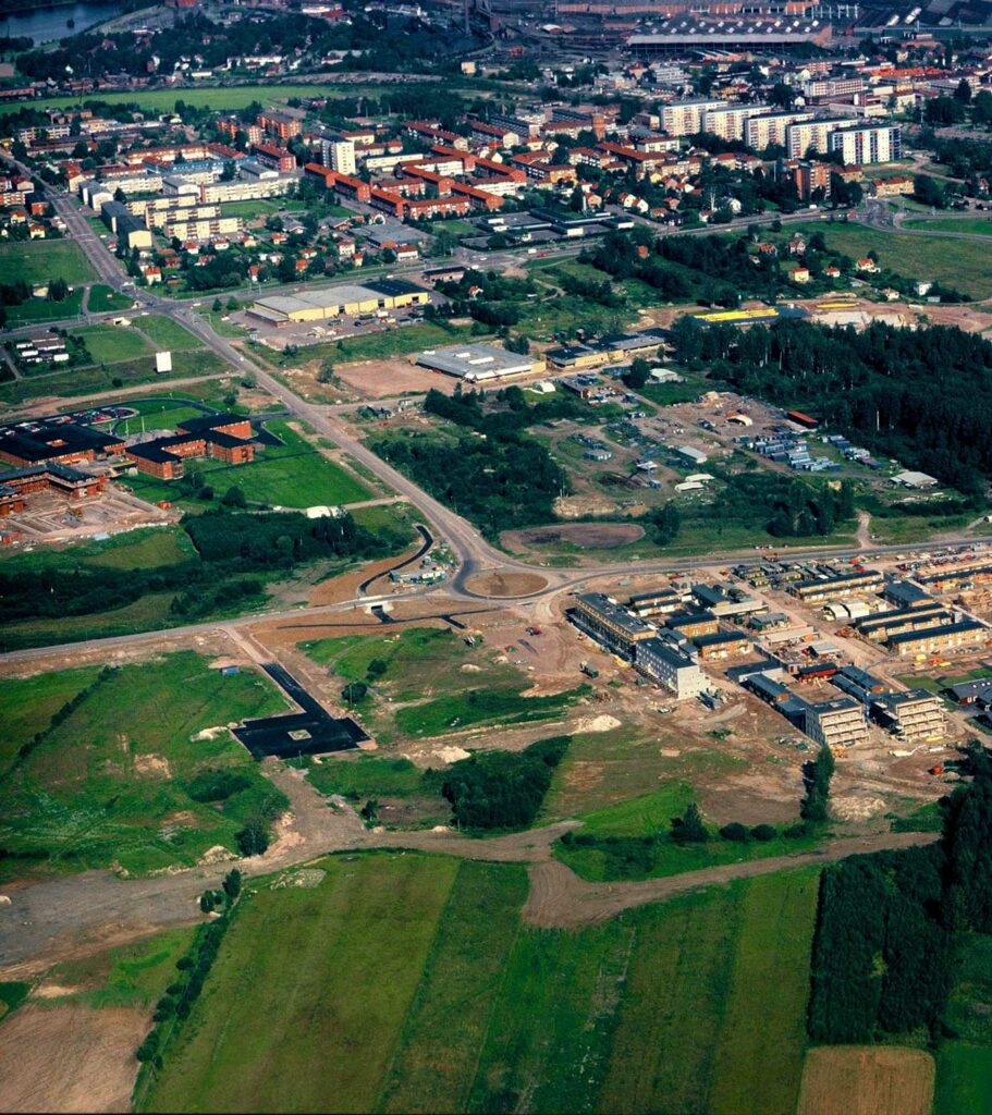 Flygfoto framtidsdalen år 1987.